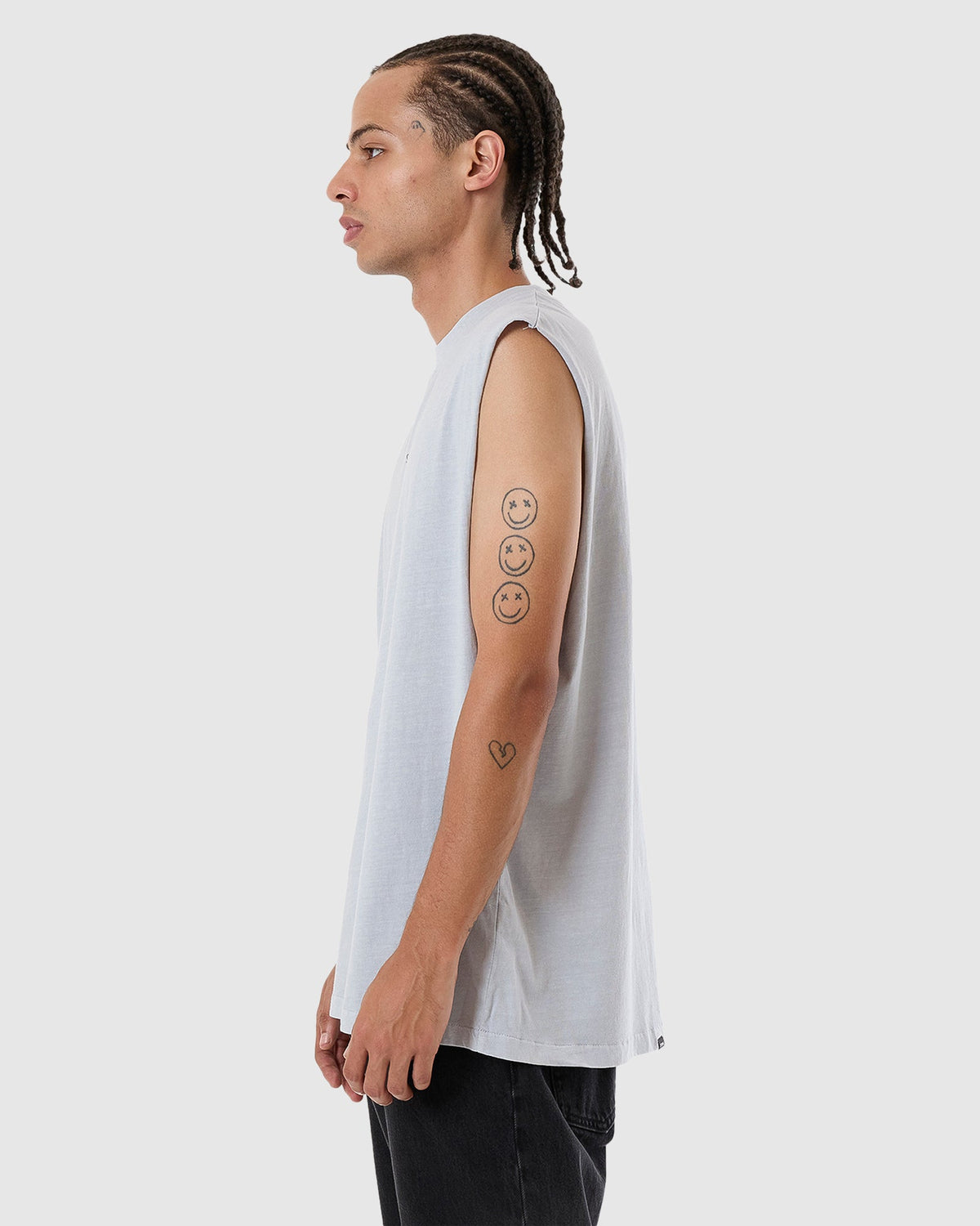 MENS MINIMAL THRILLS MERCH FIT TANK TOP