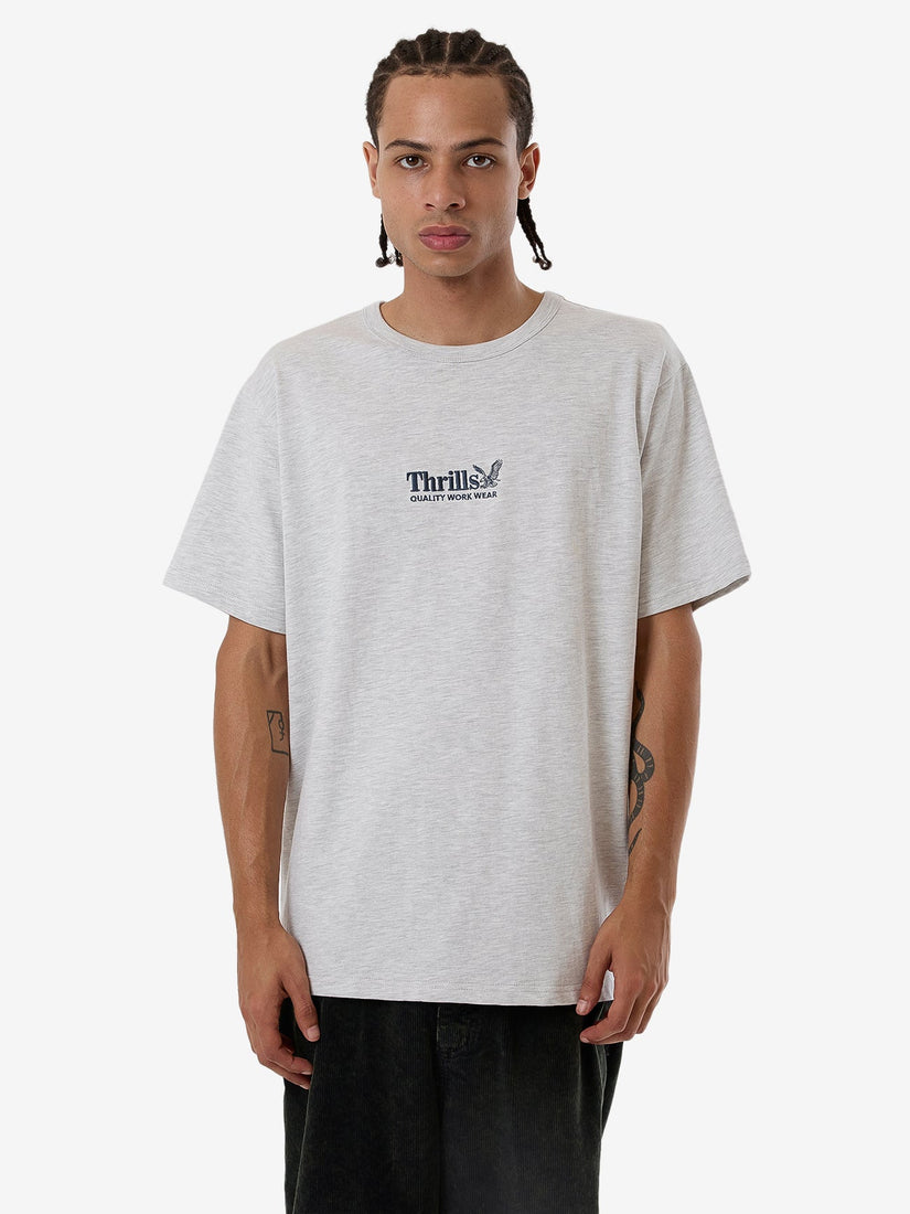 MENS THRILLS WORKWEAR EMBRO MERCH FIT T-SHIRT