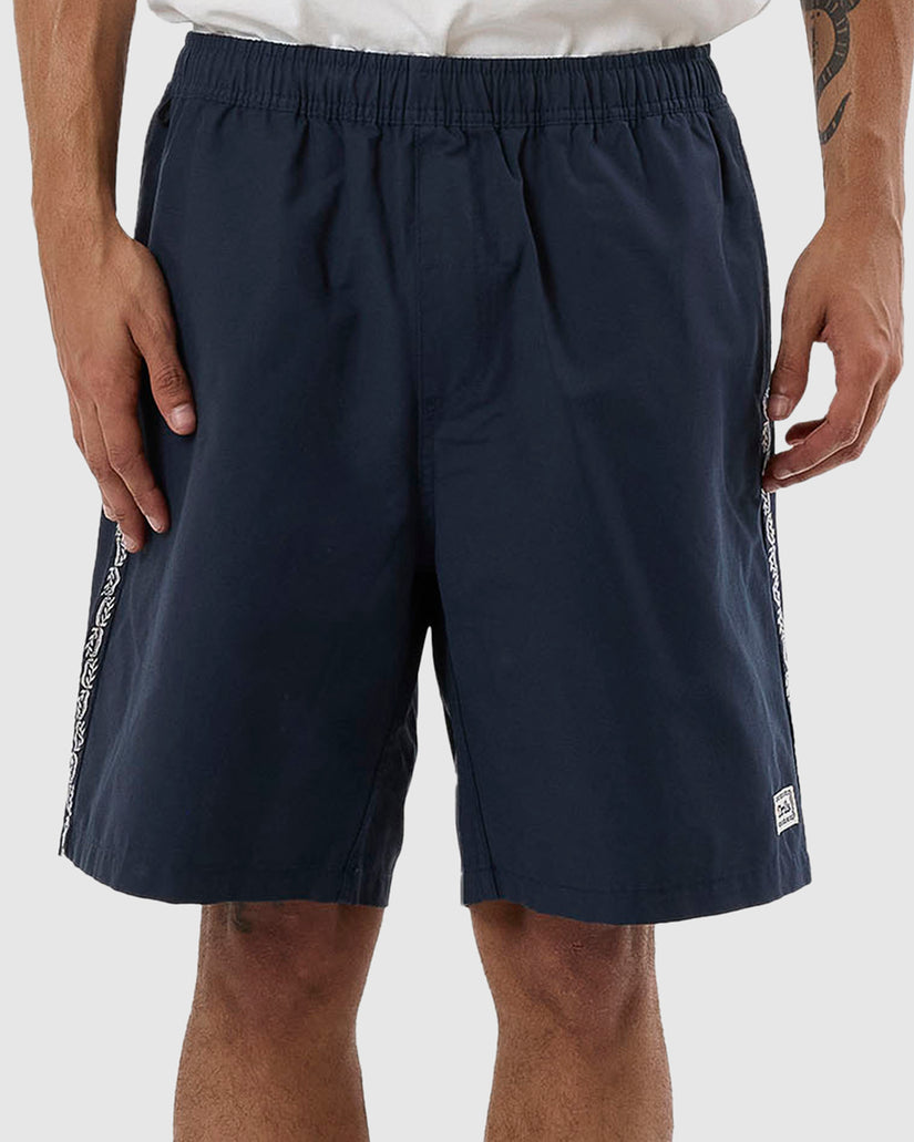 MENS TERRACE BAGGIE VOLLEY SHORTS
