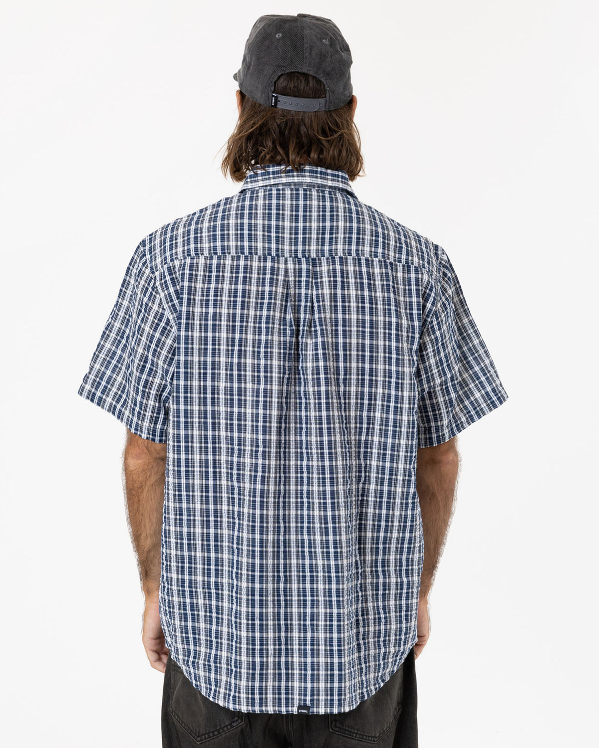 MENS SPLIT DECISION SHORT SLEEVE SHIRT
