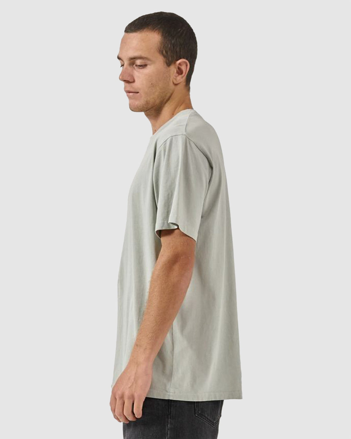 MENS MINIMAL THRILLS MERCH FIT T-SHIRT