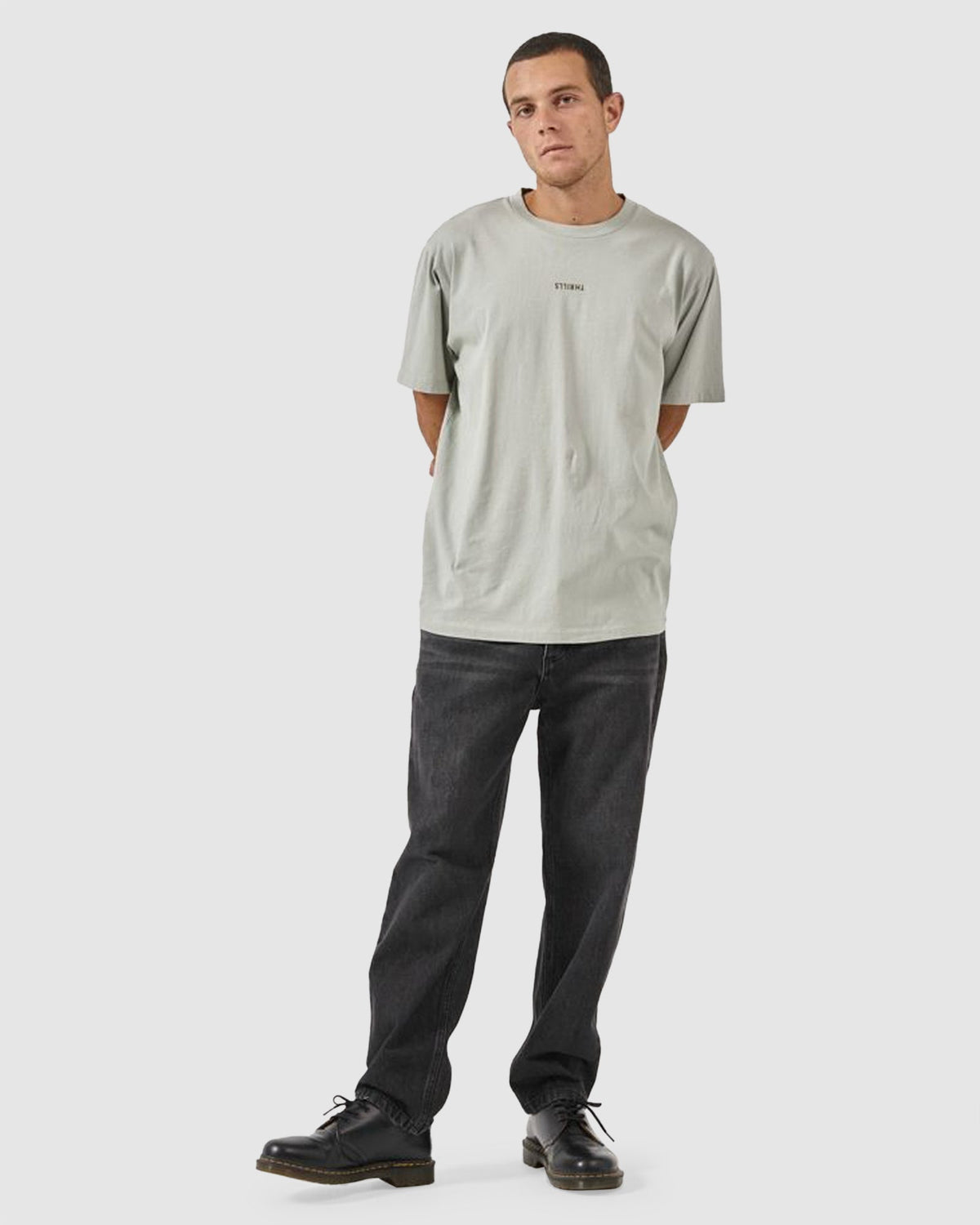 MENS MINIMAL THRILLS MERCH FIT T-SHIRT