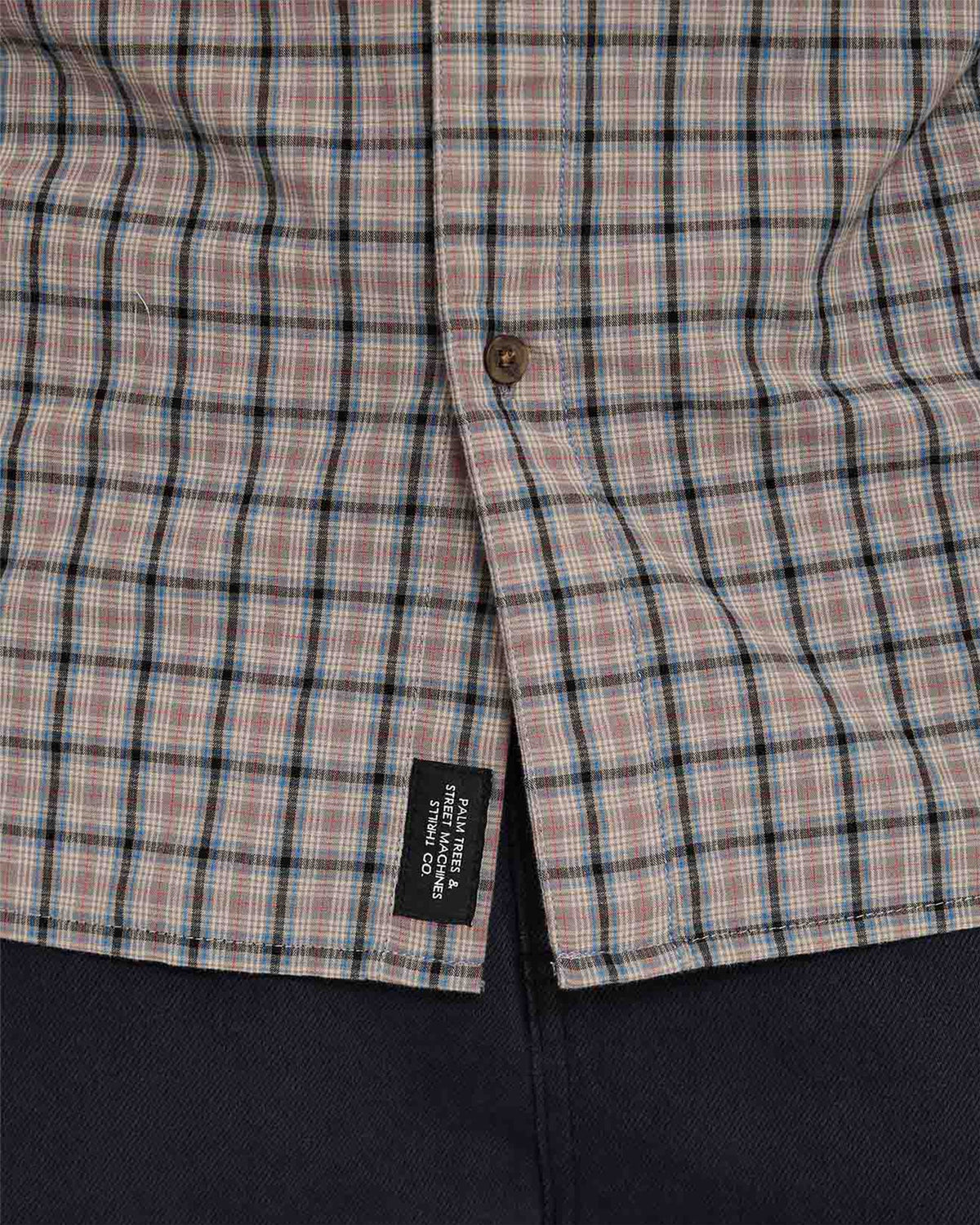 Mens Eyes In The Grass Short Sleeve Shirt