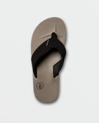 Mens Victor Thongs