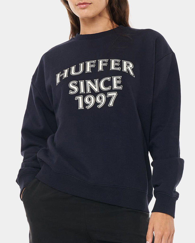 WOMENS TRIANGLE RELAXED CREW