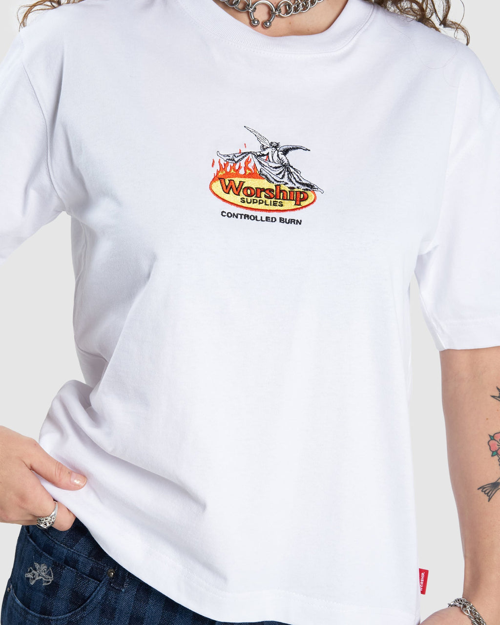 WOMENS CONTROLLED BURN REGULAR FIT T-SHIRT