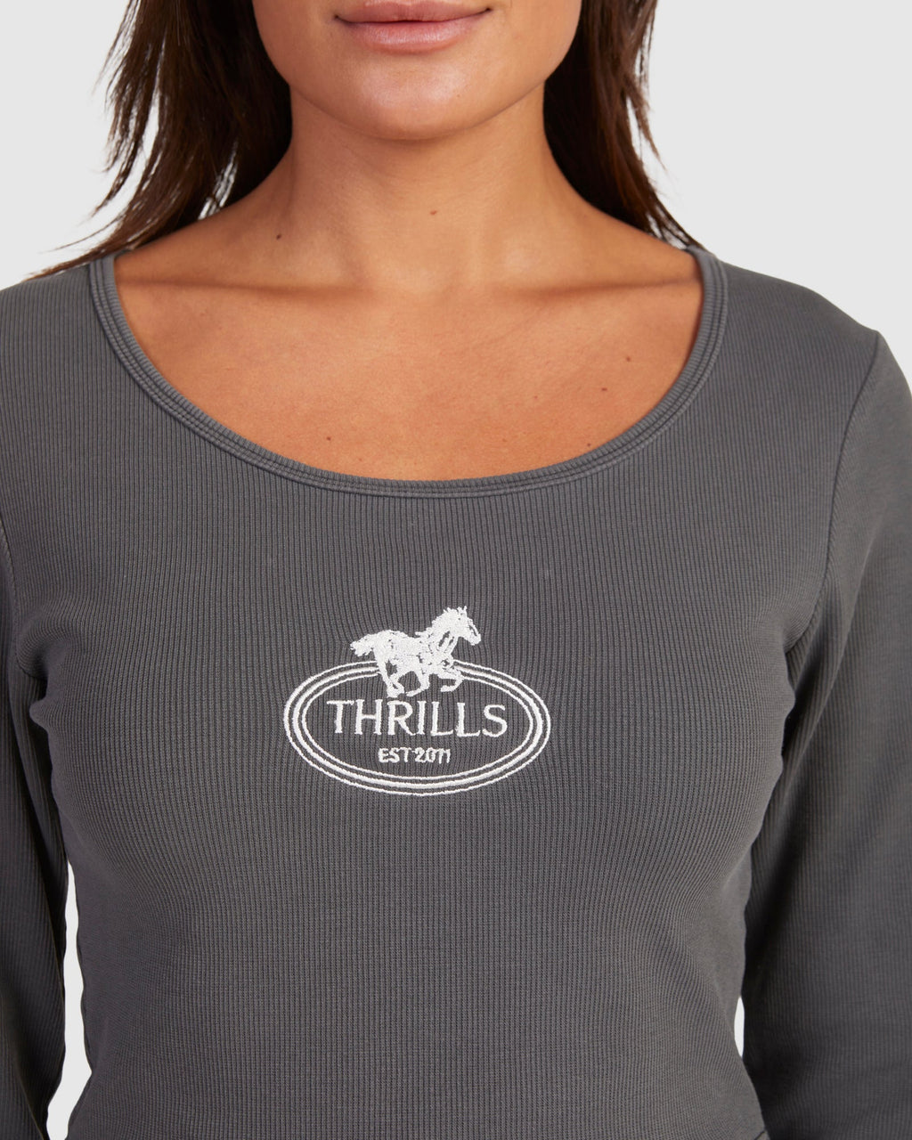 WOMENS CHARIOT OVAL LONG SLEEVE T-SHIRT