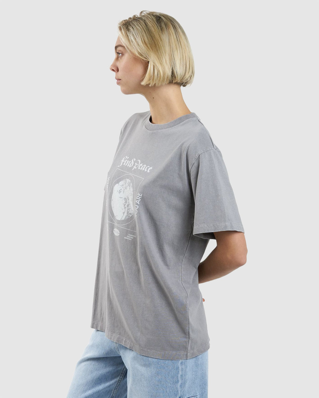WOMENS FIND PEACE MERCH FIT T-SHIRT