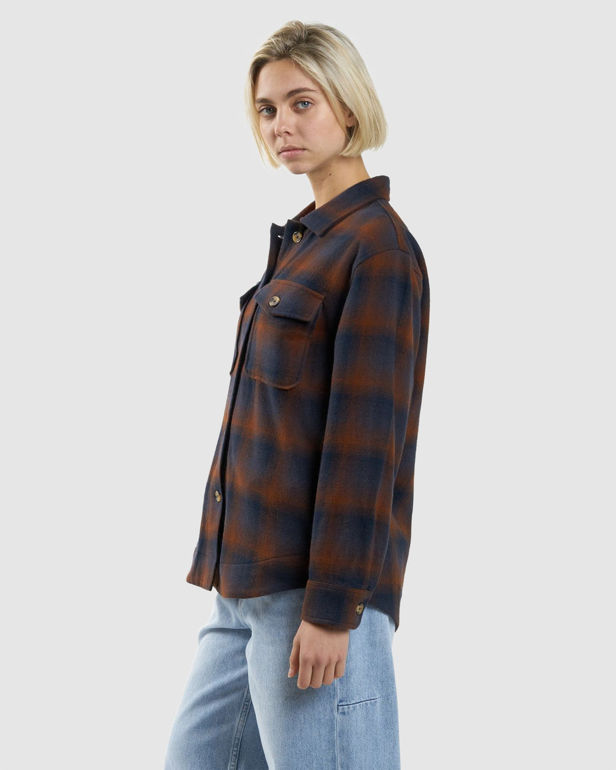 WOMENS BARRIO OVERSHIRT