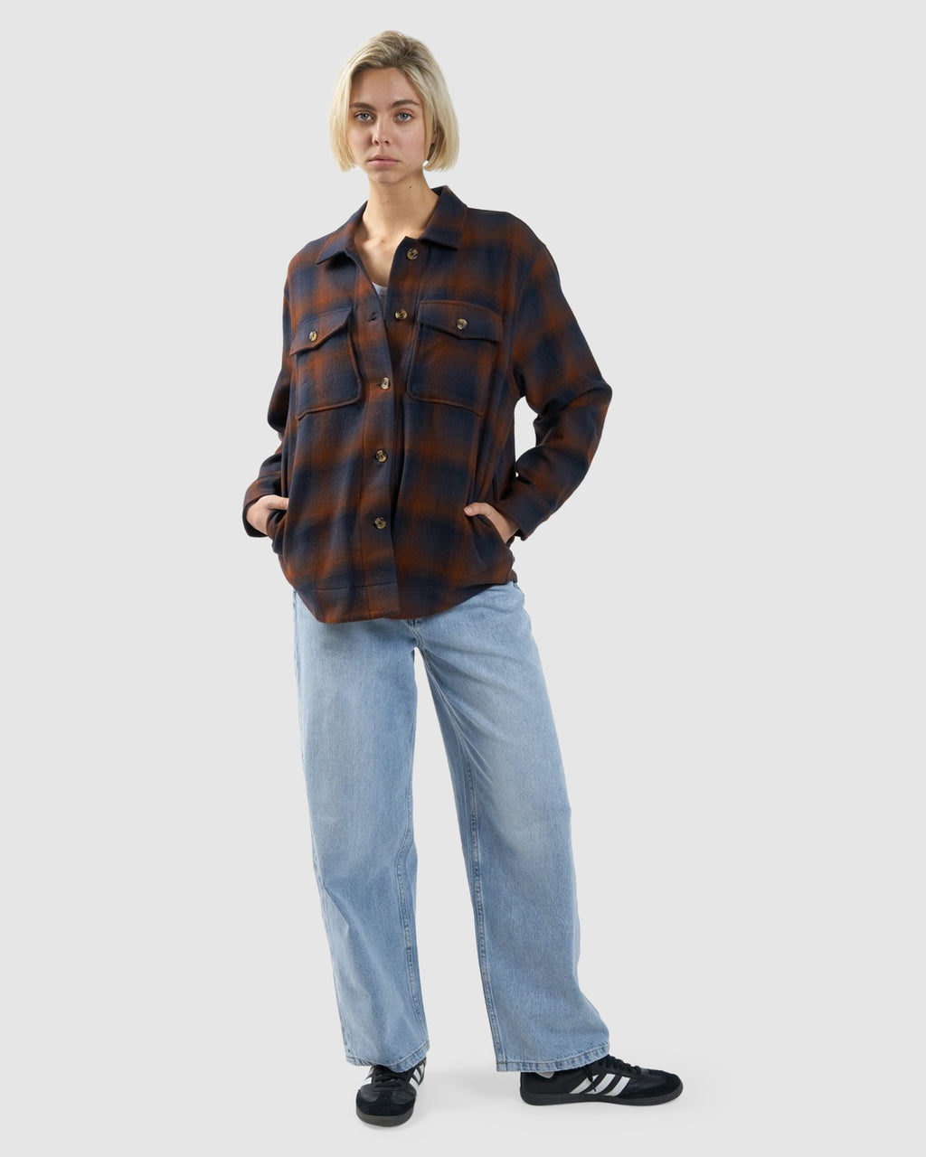 WOMENS BARRIO OVERSHIRT