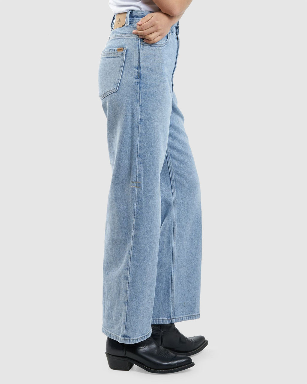 WOMENS HOLLY JEANS
