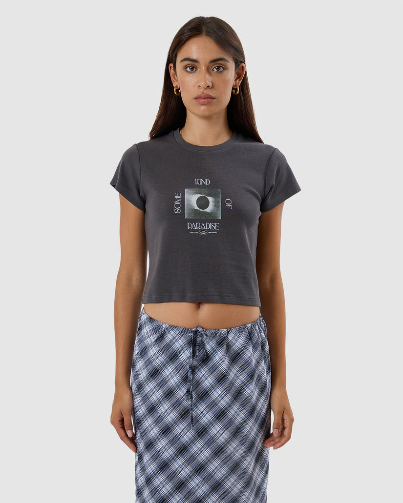 WOMENS SOLAR FLARE MINI T-SHIRT
