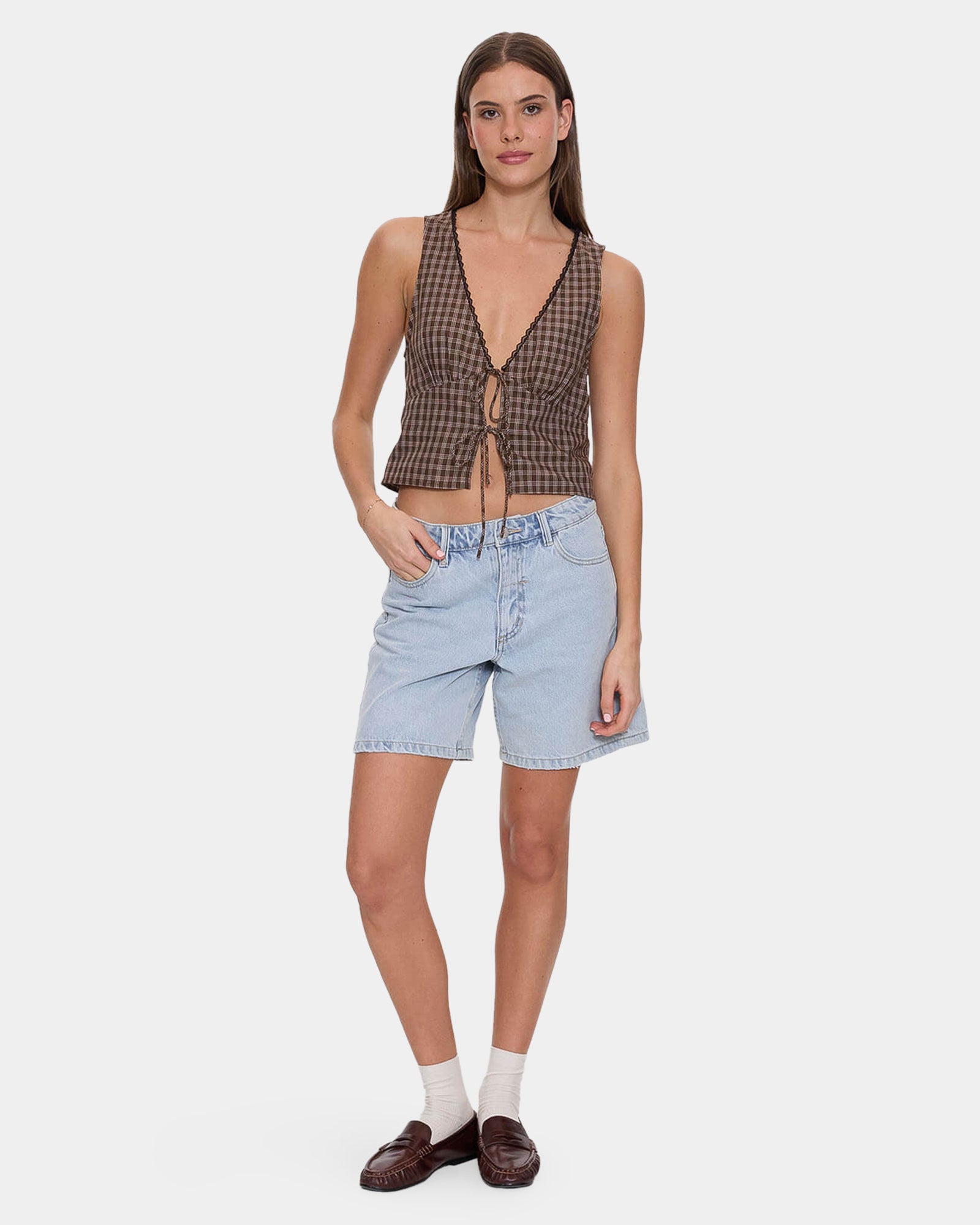 Womens Billie Low Rise Baggy Embro Denim Shorts