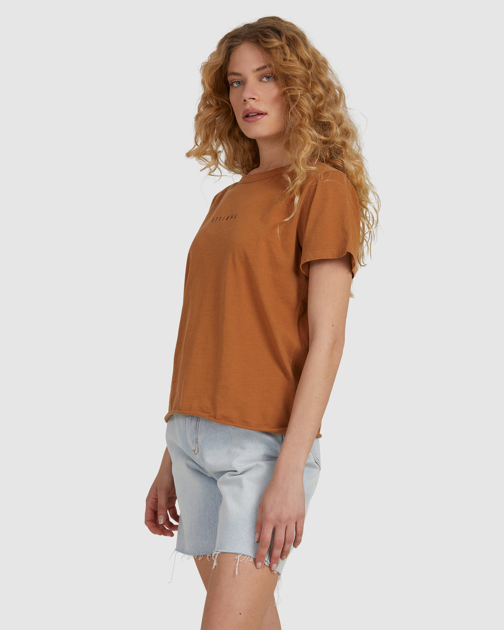 WOMENS MINIMAL THRILLS RELAXED T-SHIRT