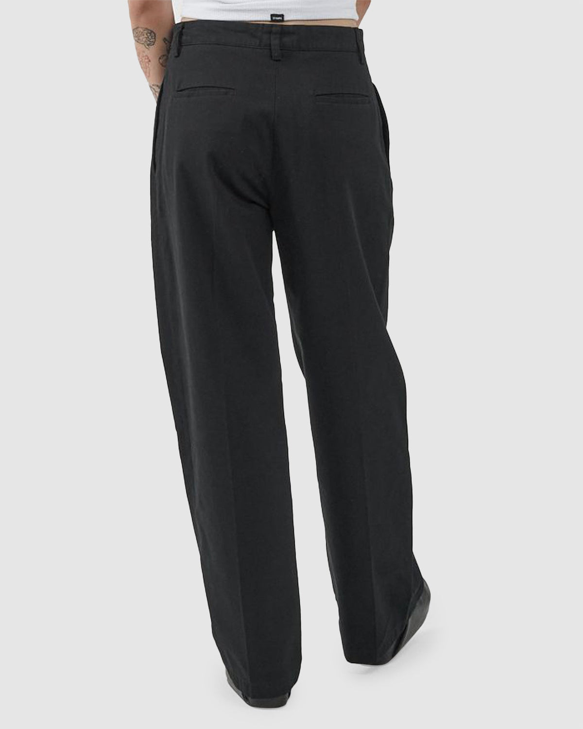 WOMENS RISE PLEATED PANTS