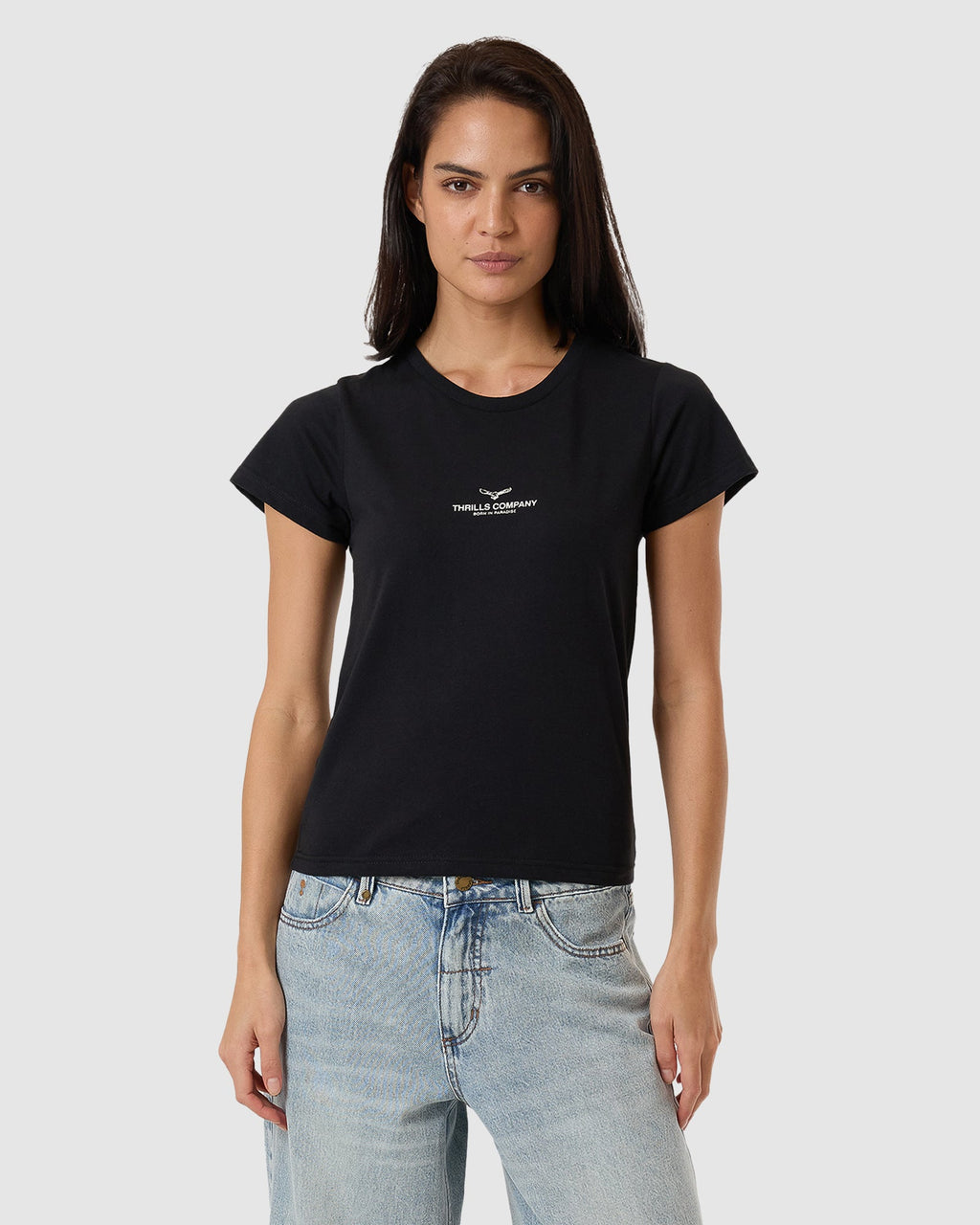 WOMENS EMBLEM OF STRENGTH EVERYDAY T-SHIRT