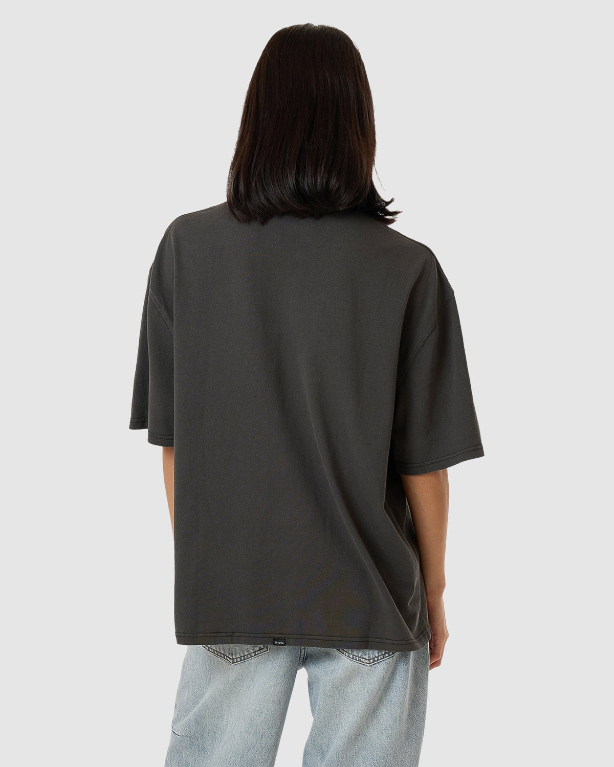 WOMENS BEYOND THE HILLS OVERSIZED T-SHIRT