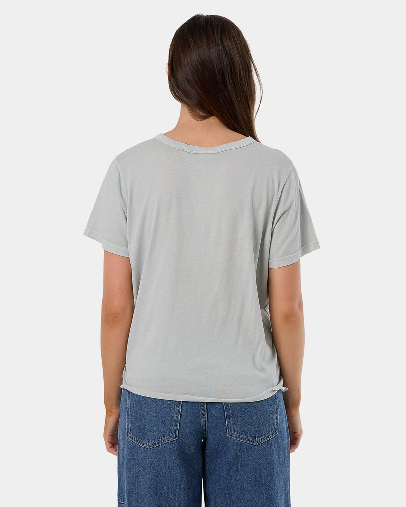 Womens Minimal Thrills Relaxed T-Shirt