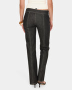 SUKI LOW RISE FLARE JEAN RABK