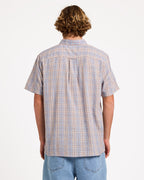 a0442571_volcom_stn_bck1