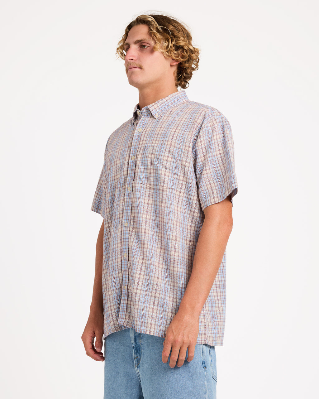 a0442571_volcom_stn_sd1