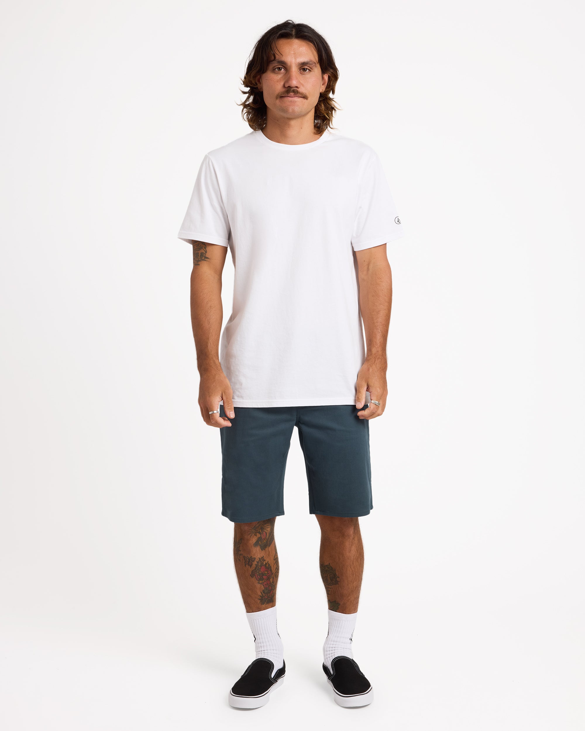 a0932401_volcom_dst_frt9