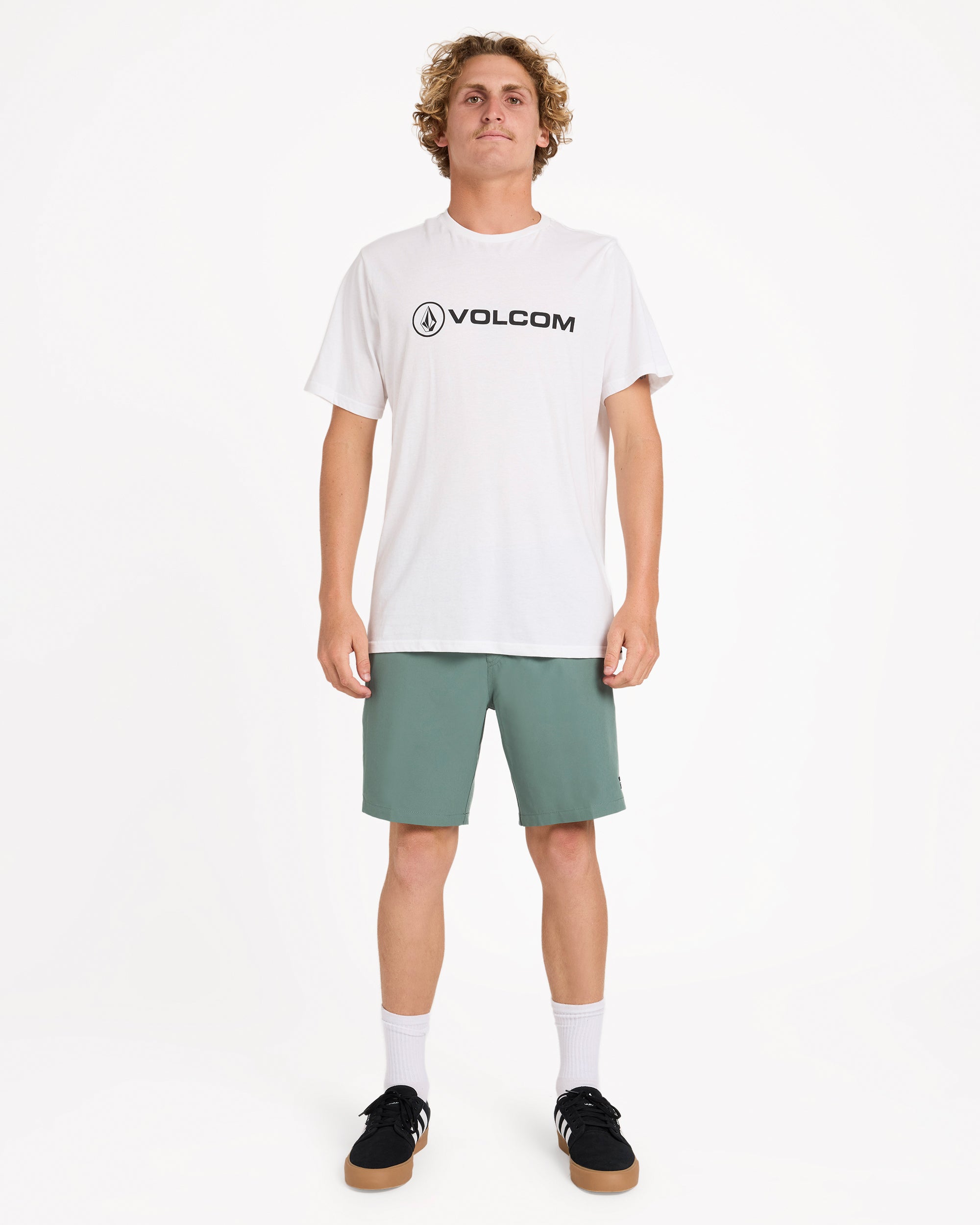 a1002201_volcom_dkf_frt9