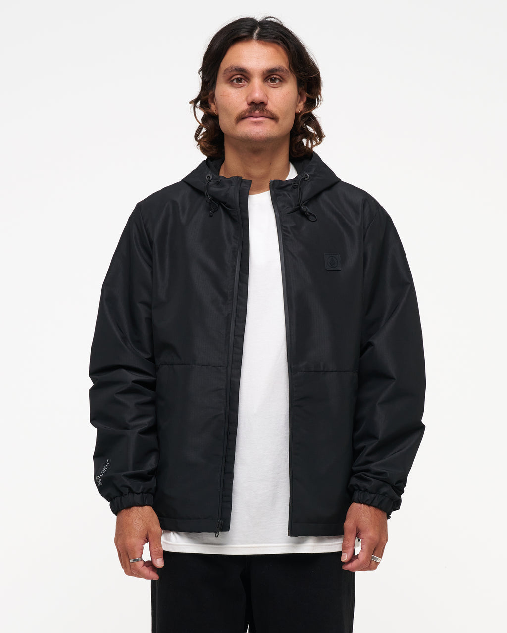 a1502401_volcom_blk_frt1
