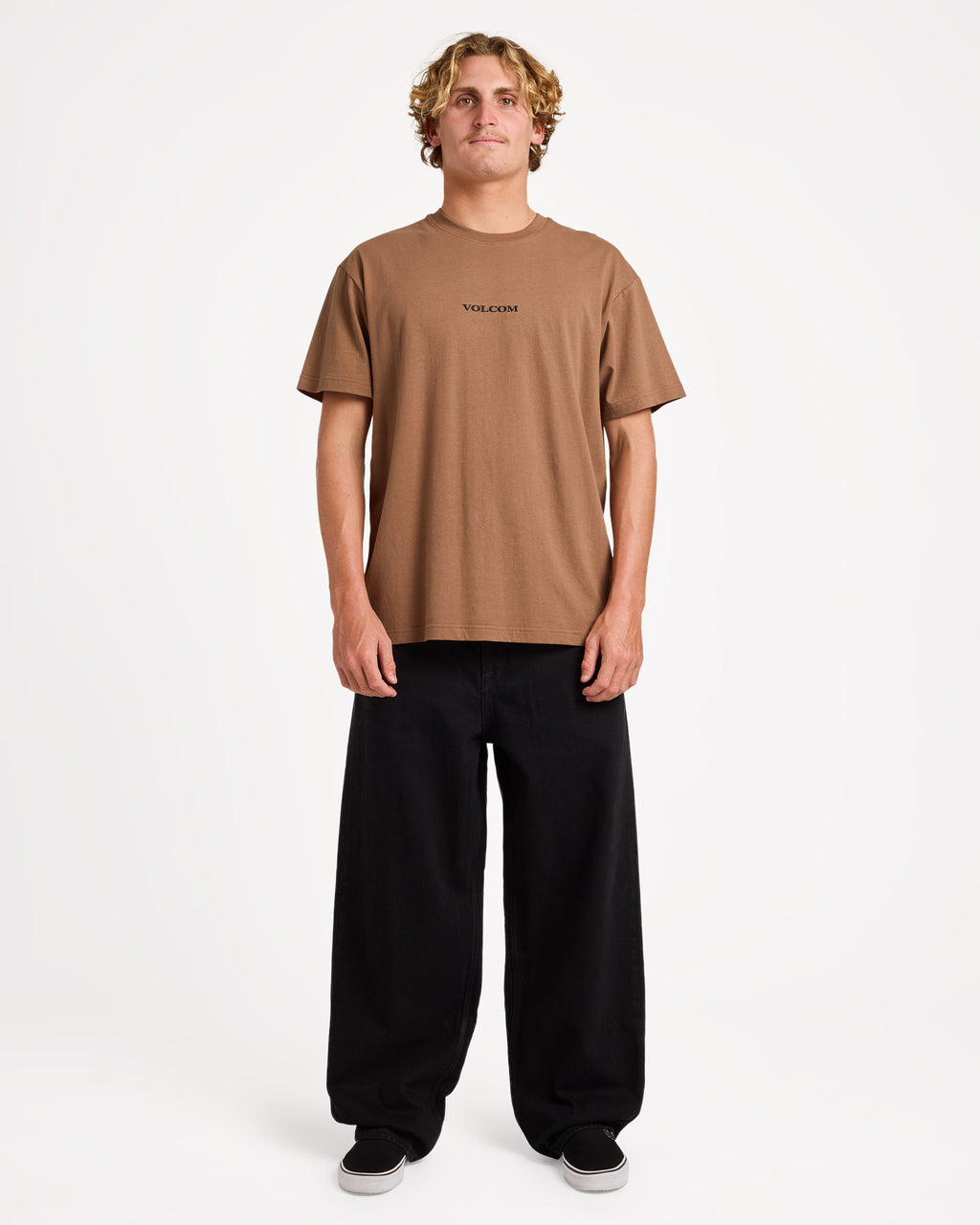 a1912612_volcom_blk_frt9