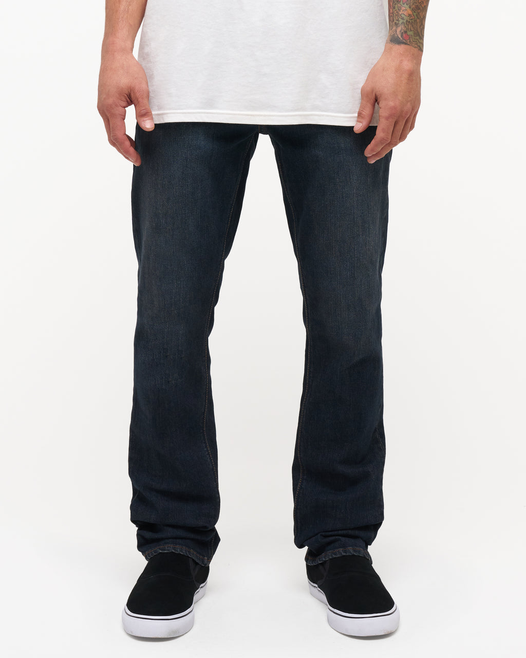 a1912616_volcom_nvb_frt1