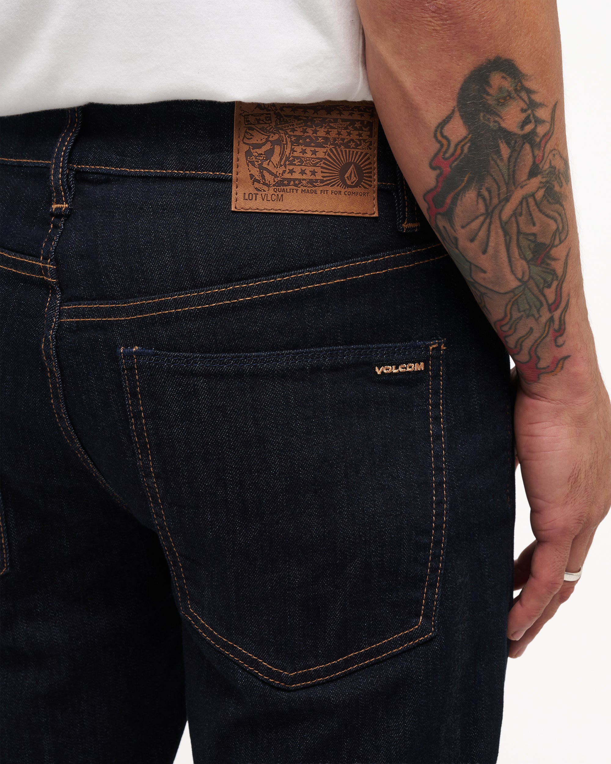 a1912617_volcom_rns_dtl1