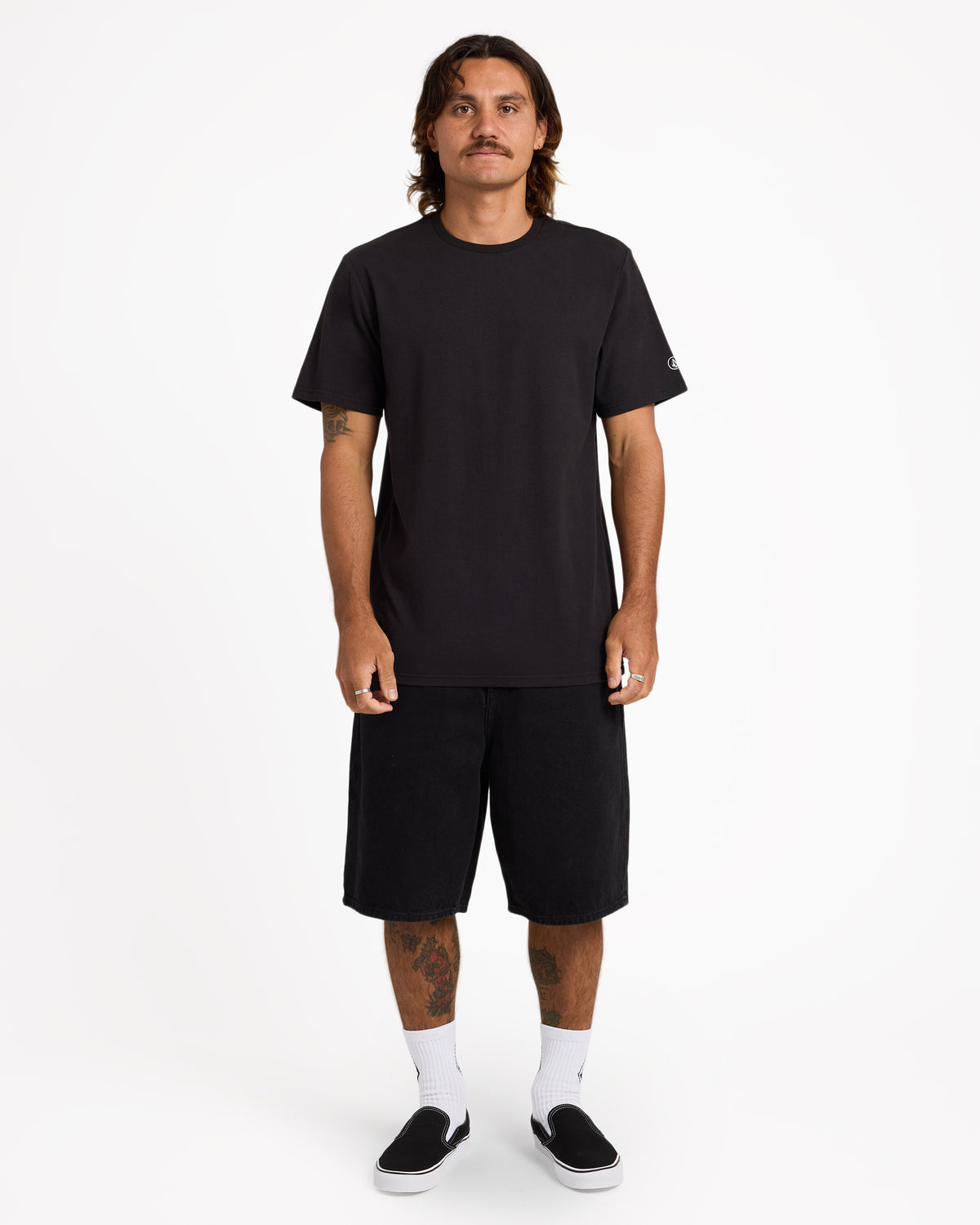 a4332472_volcom_blk_frt9