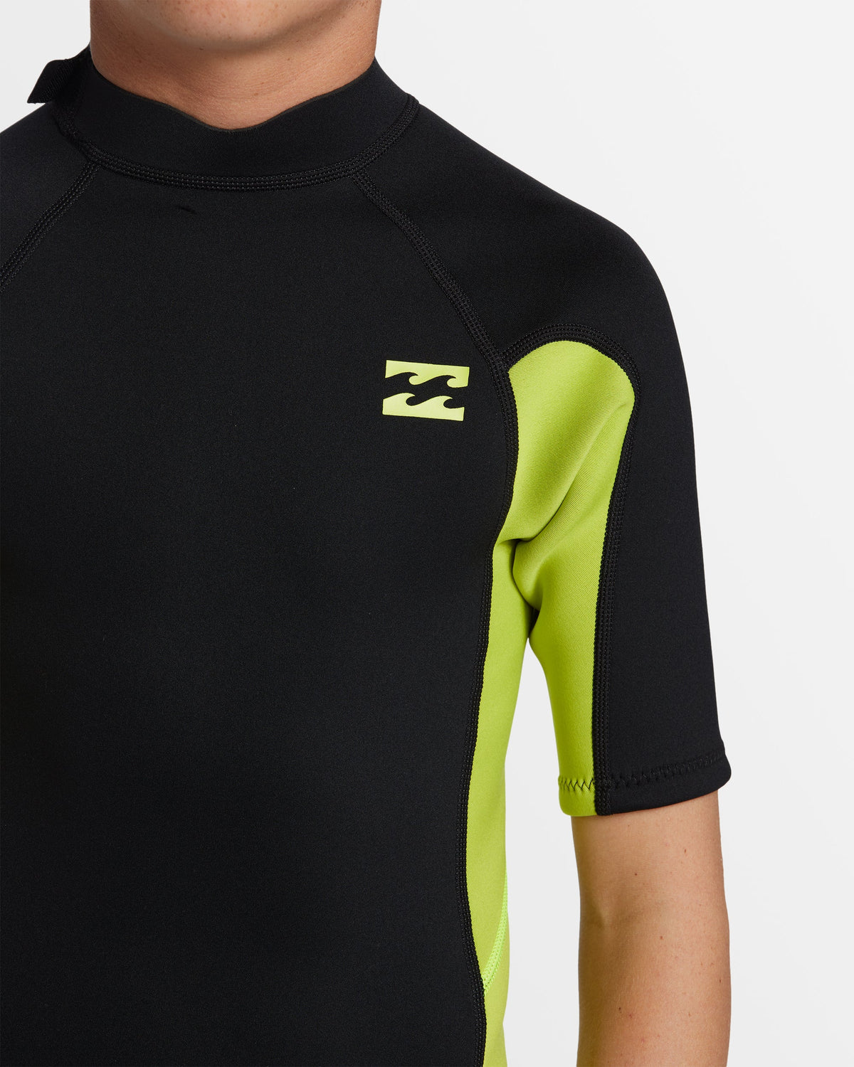 Boys 6-16 2/2 Foil Back Zip Springsuit
