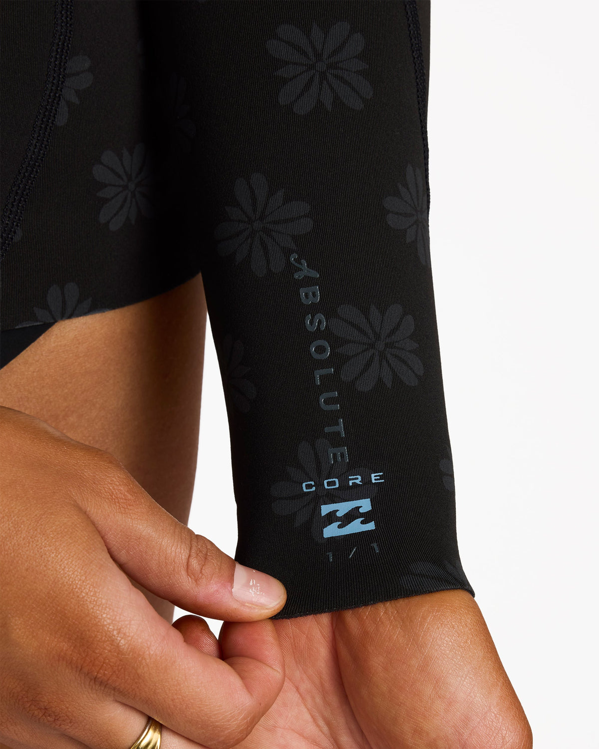 abjw800110_billabong_blk_dtl2