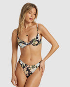 Womens Lost Cove Morgan Underwire Bikini Top