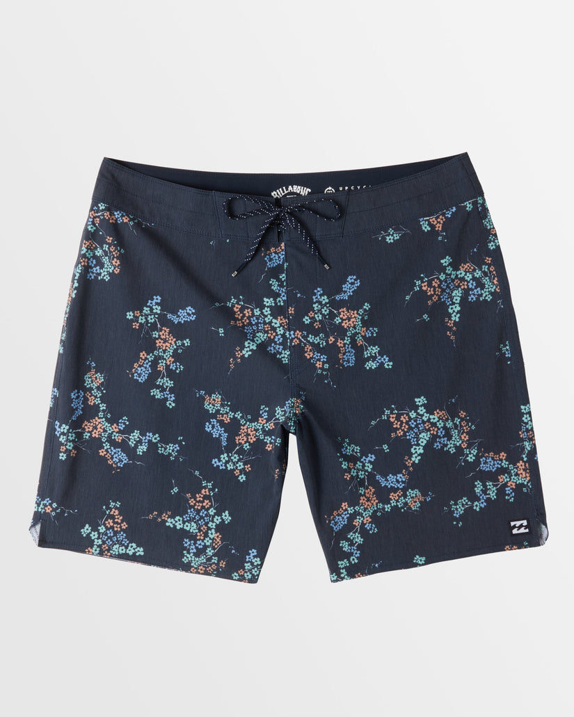 Mens Good Times Pro 17.5" Boardshorts