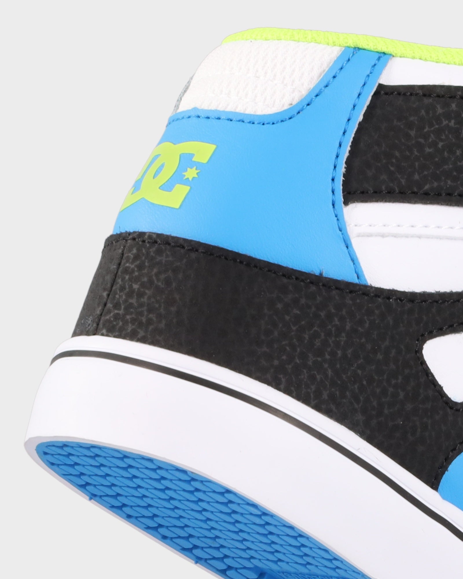 Boys 4-16 Pure High-Top EV Shoes