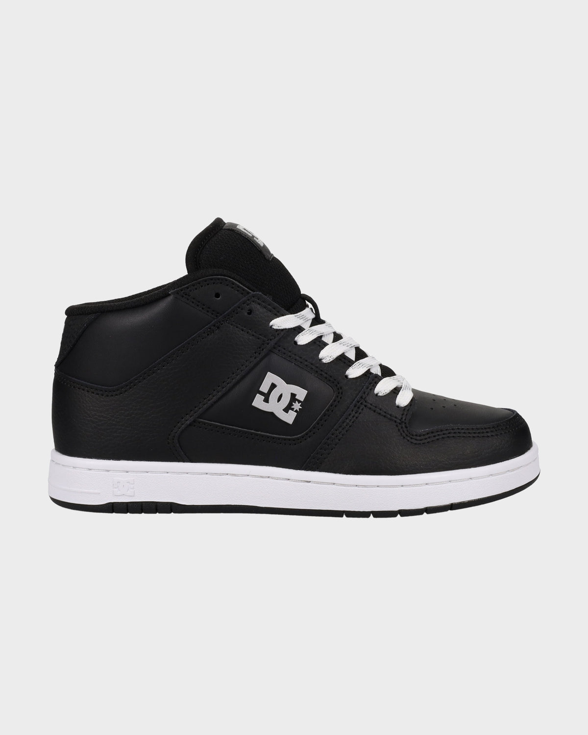 Womens Manteca 4 Mid Skate Shoes
