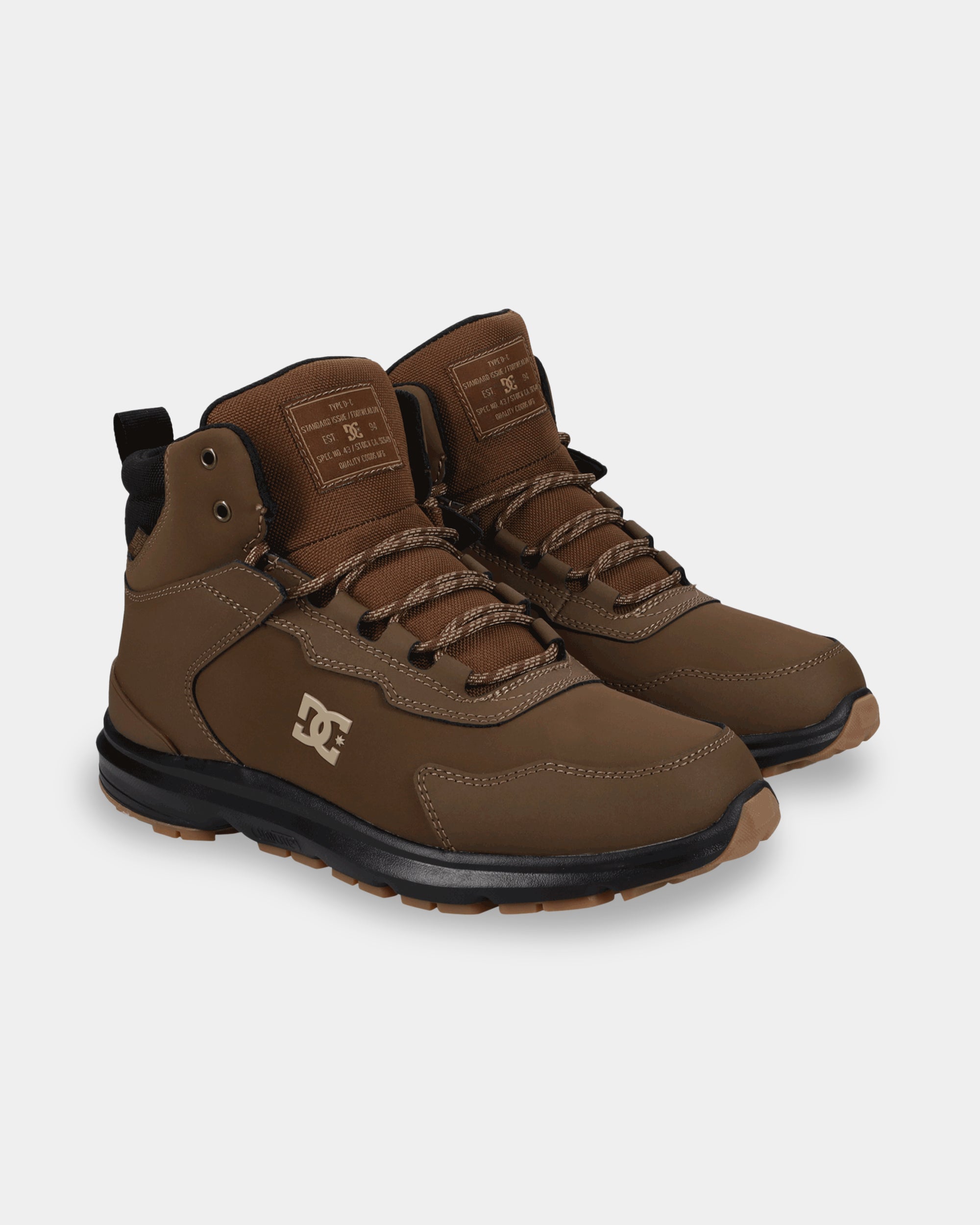 adyb700044_dcshoes_211_frt1