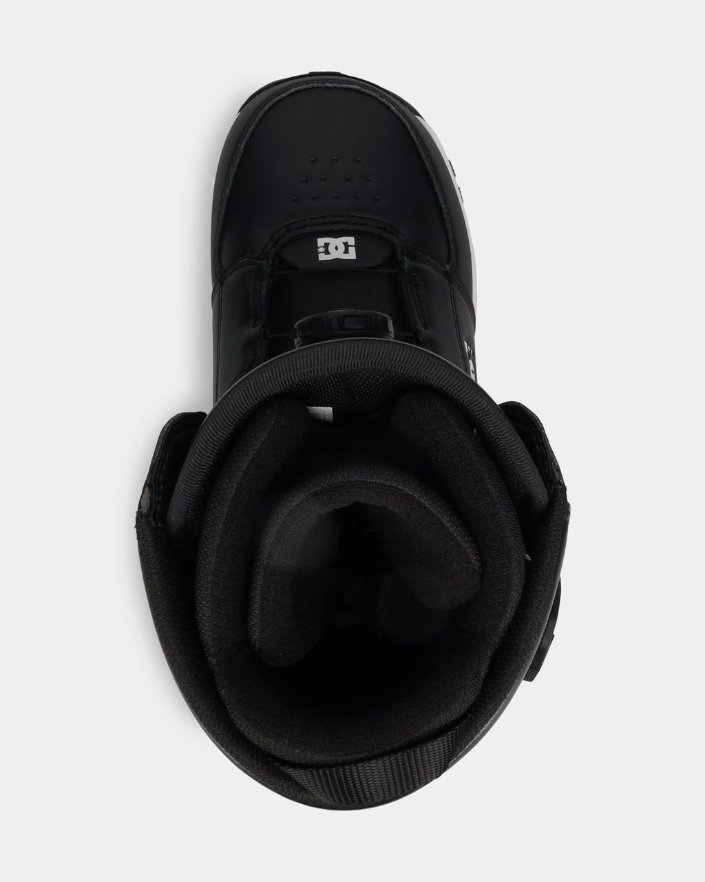 adyo100073_dcshoes_blw_frt3