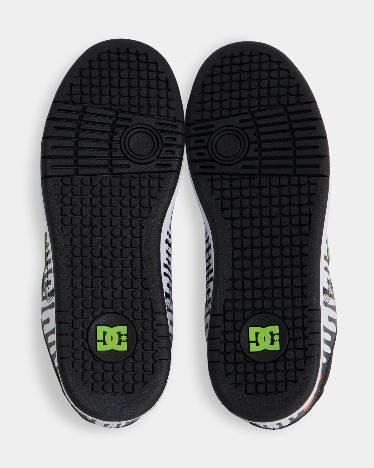 Mens 43i Manteca 4 Skate Shoes