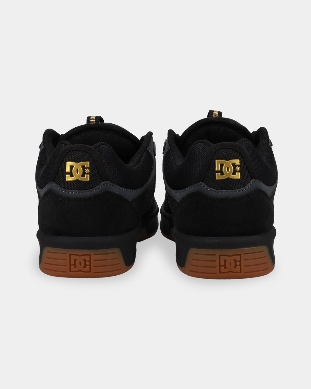 adys100819_dcshoes_bg3_bck2