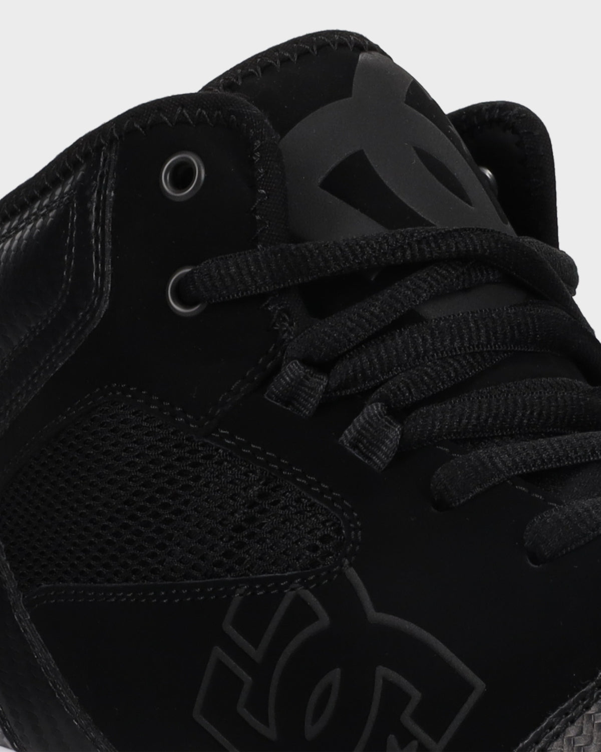 Mens Versatile HI Skate Shoes