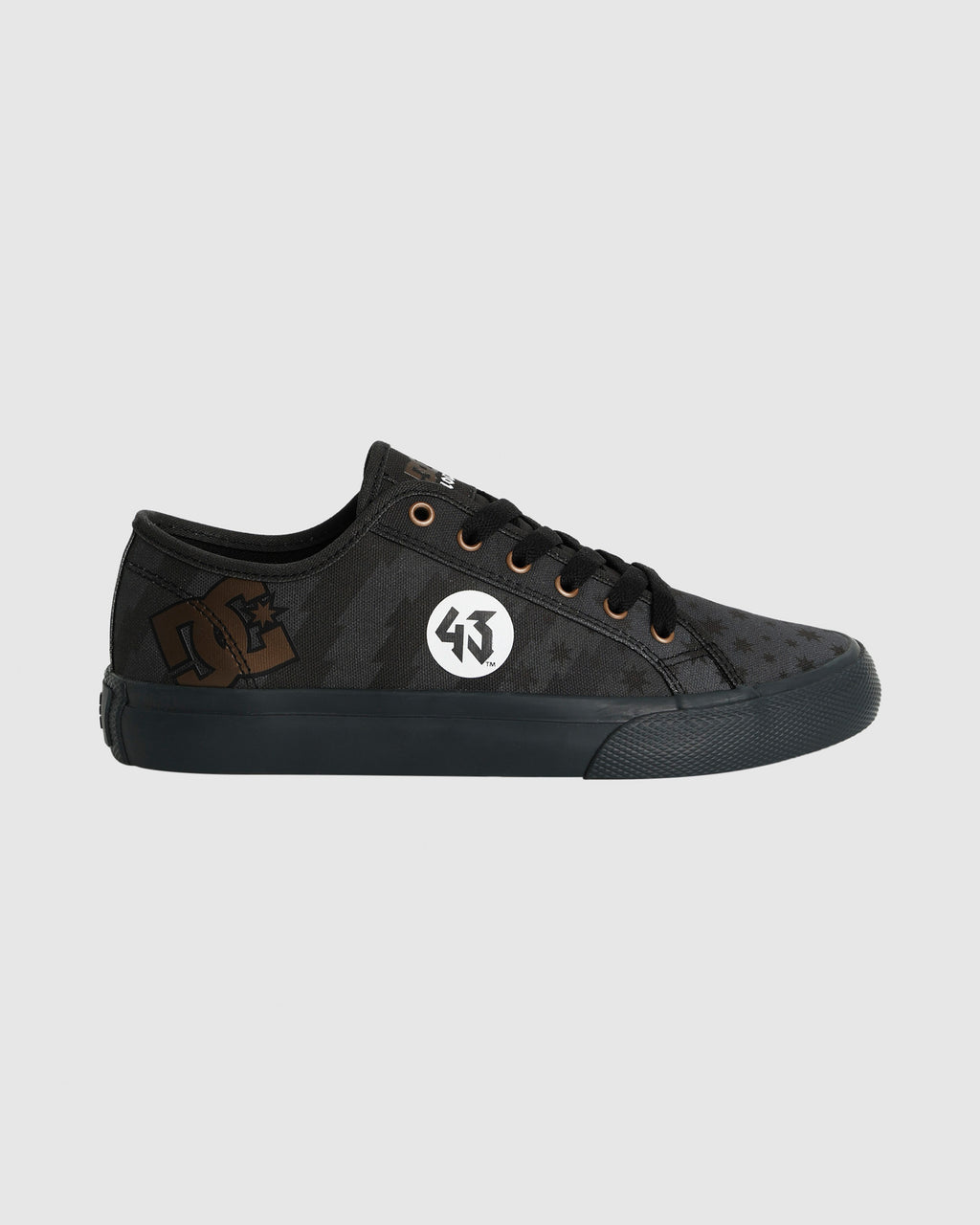 Mens Manual Skate Shoes