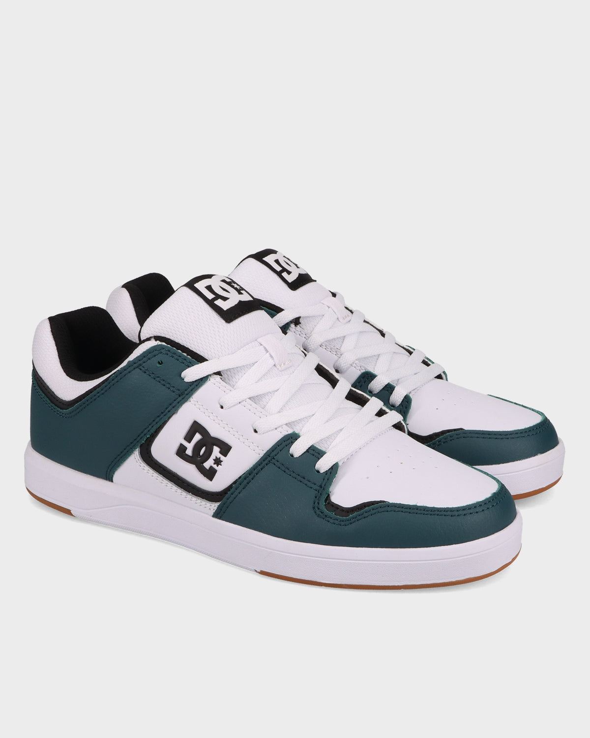 DC SHOES CURE