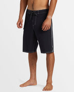 Mens Saturn Solid 21" Boardshorts