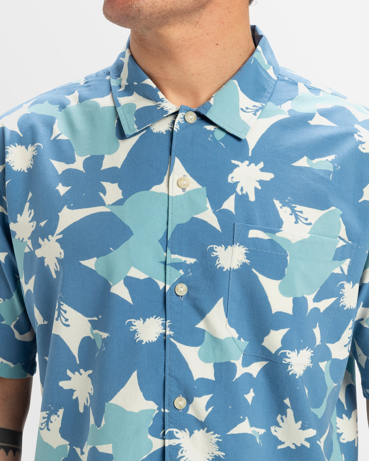 Mens Beach Club Casual Short Sleeve Shirt