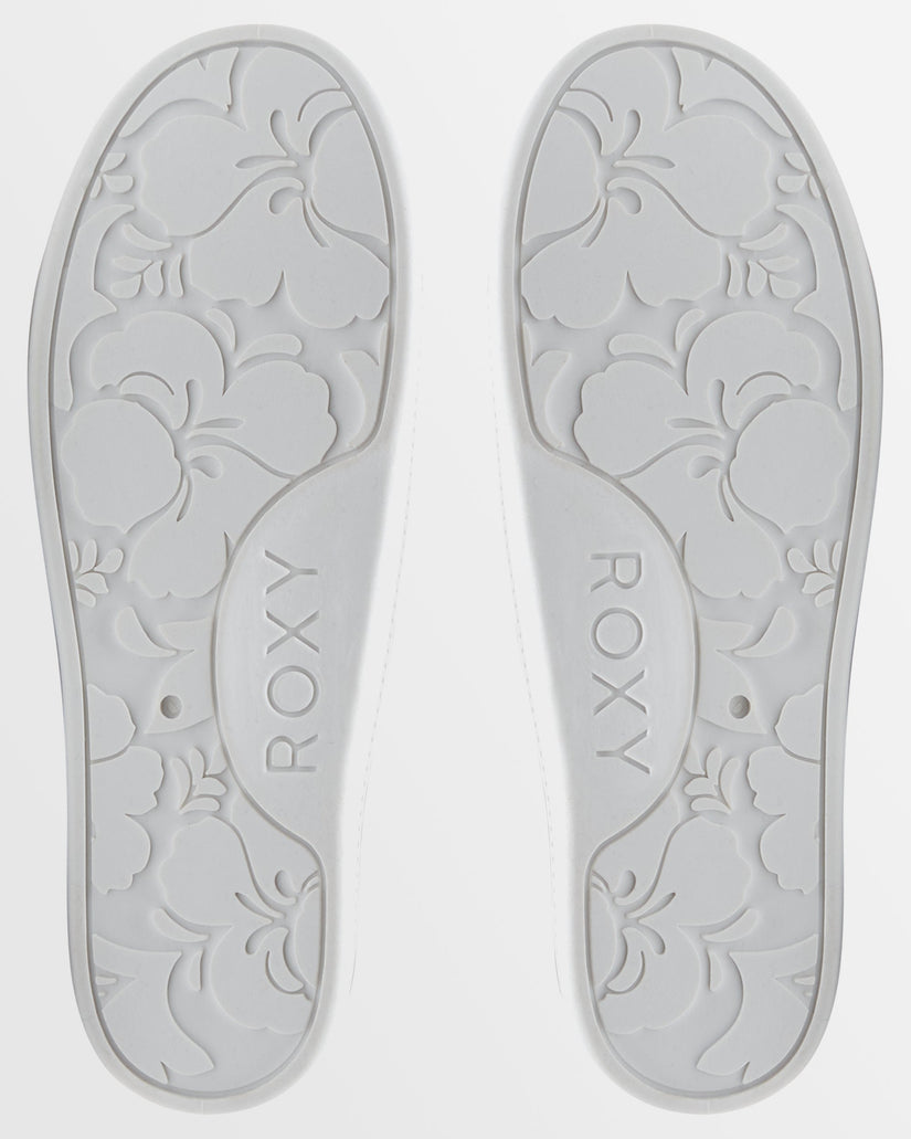 Womens Bayshore Plus Sneakers