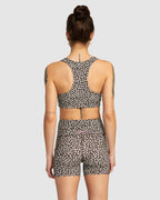 Womens VA Essential Pocket Short II