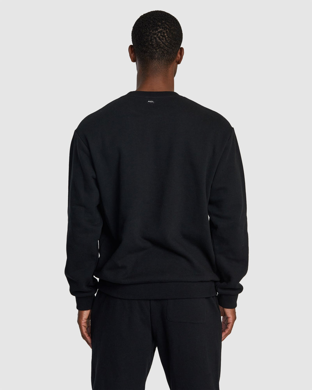 Mens VA Essential Crew Neck